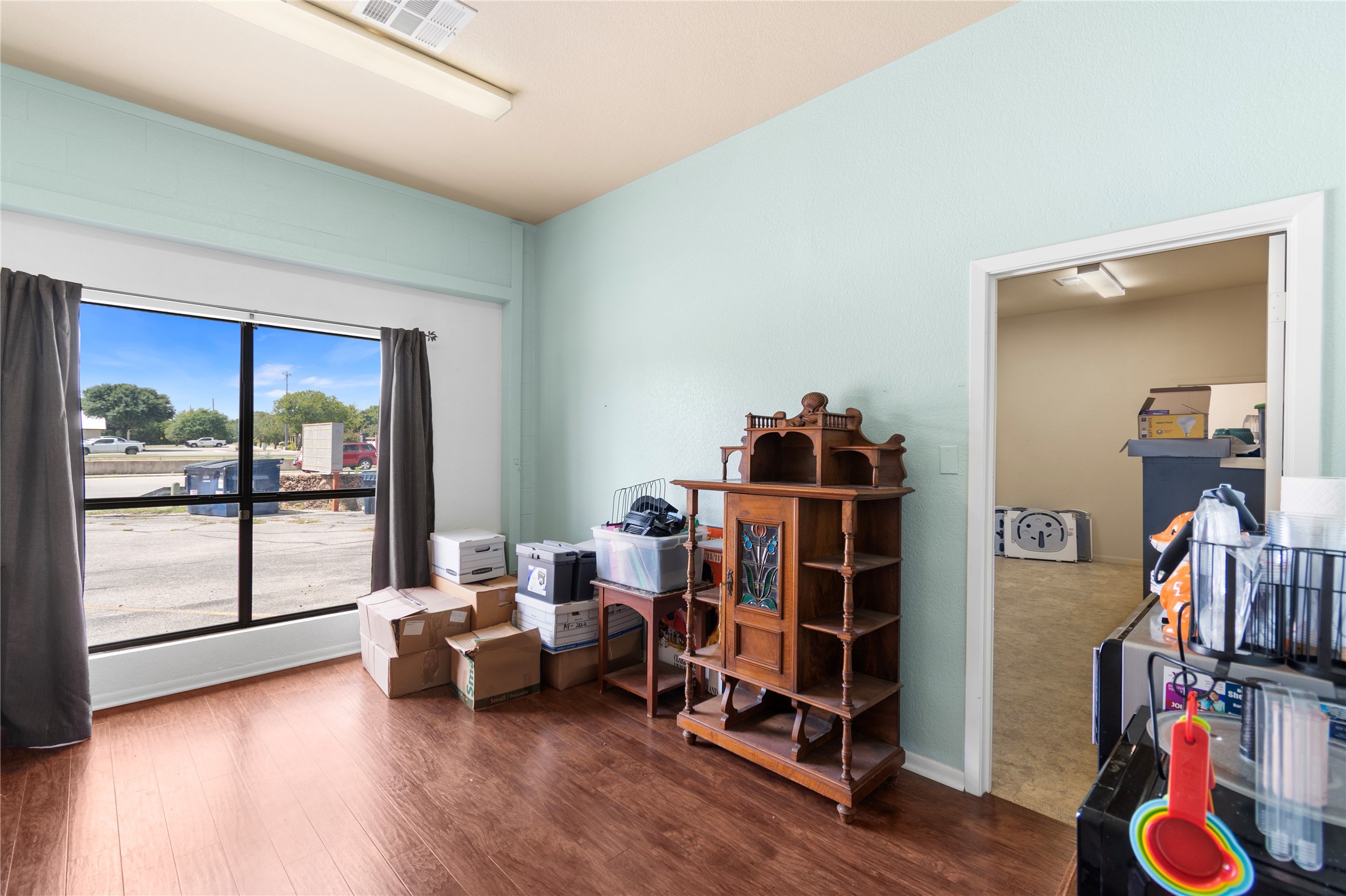 main property photo 14
