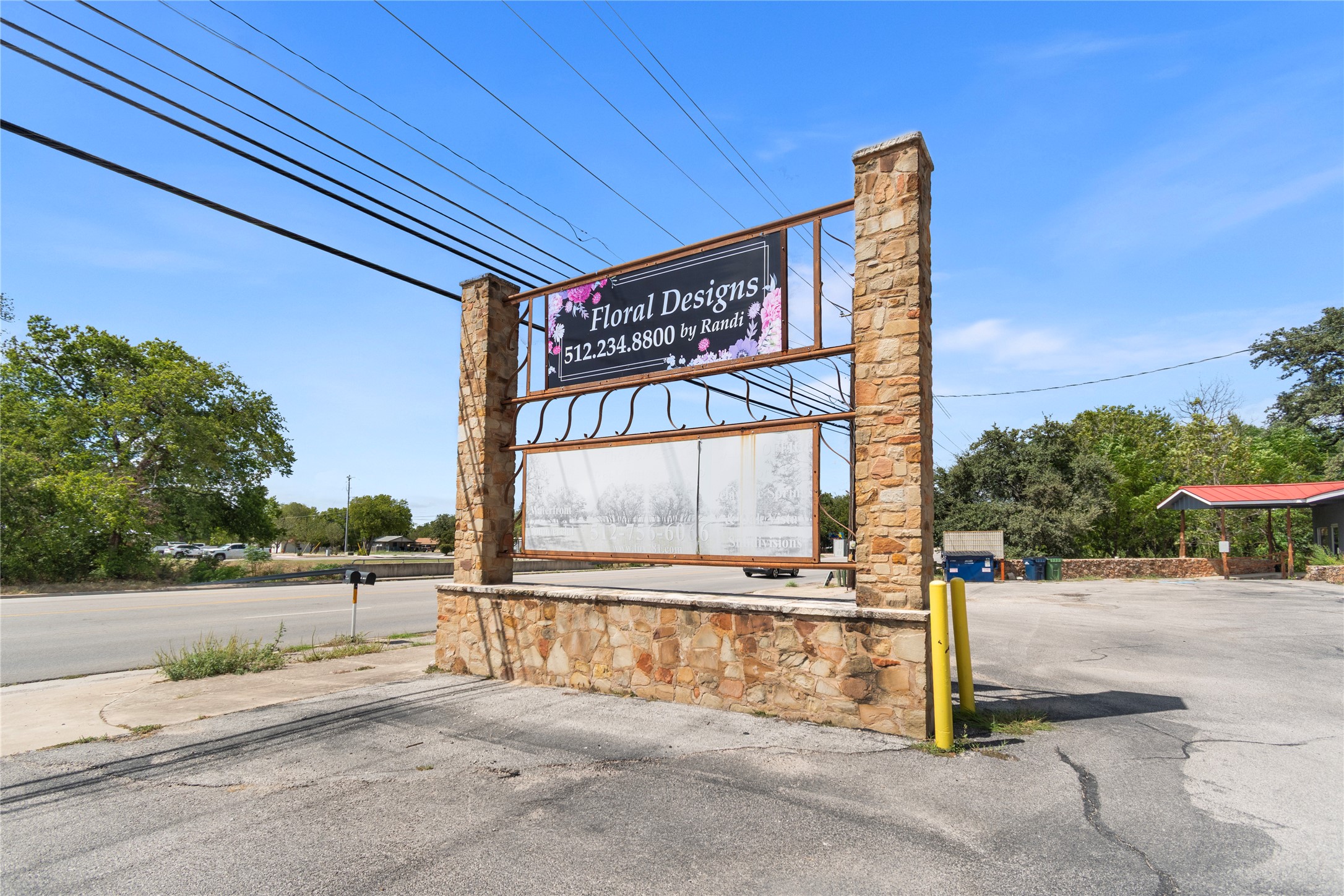 main property photo 36