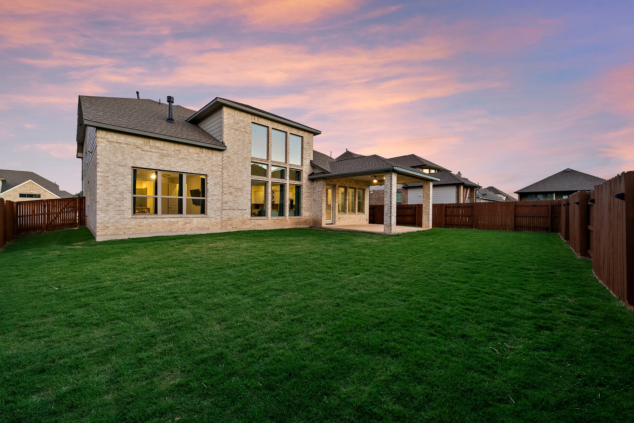 main property photo 34
