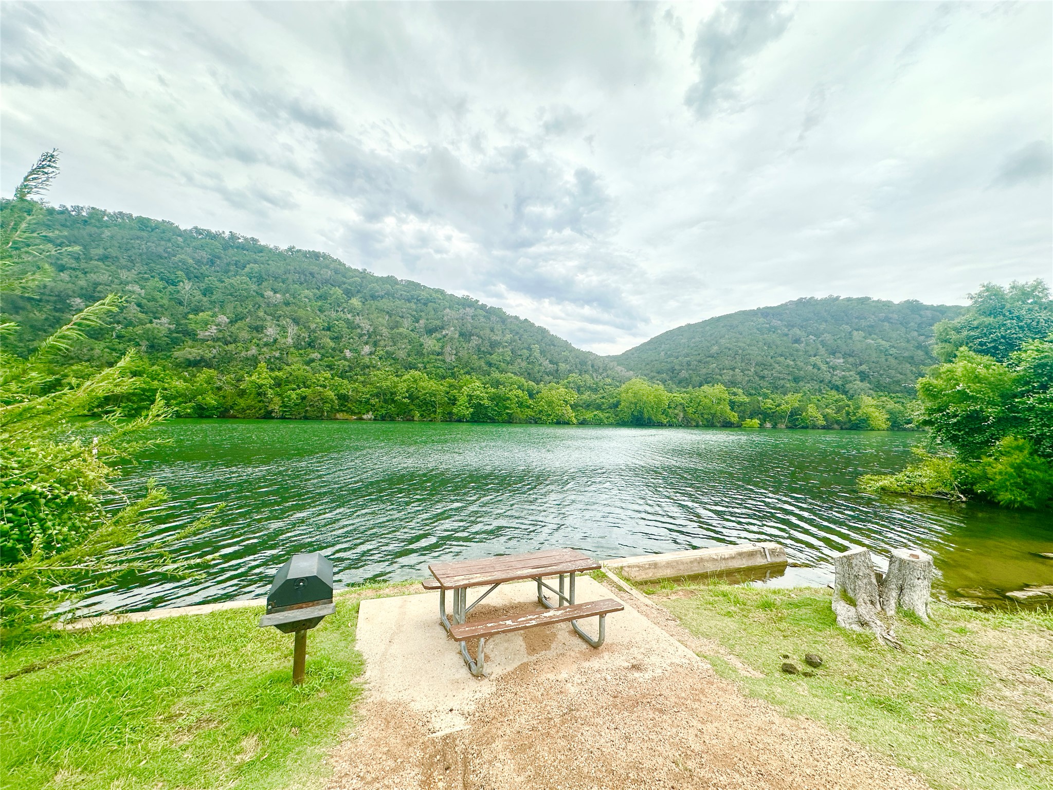 main property photo 6