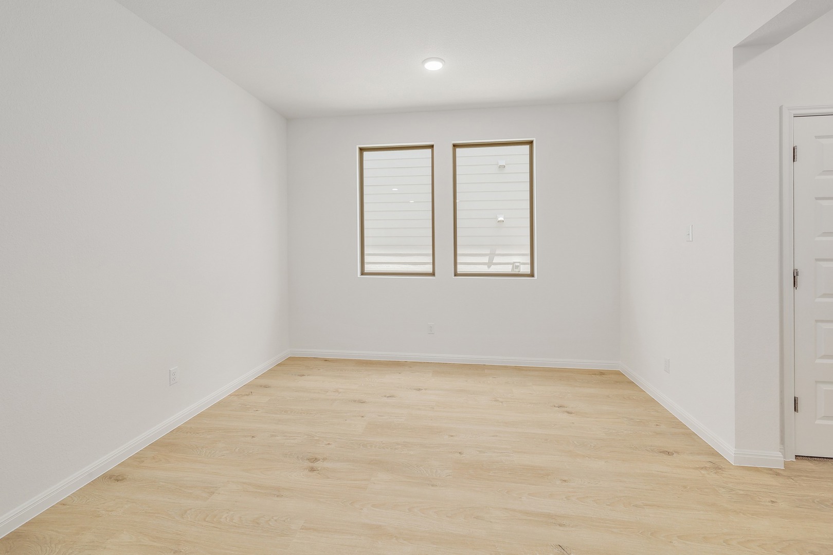 main property photo 64
