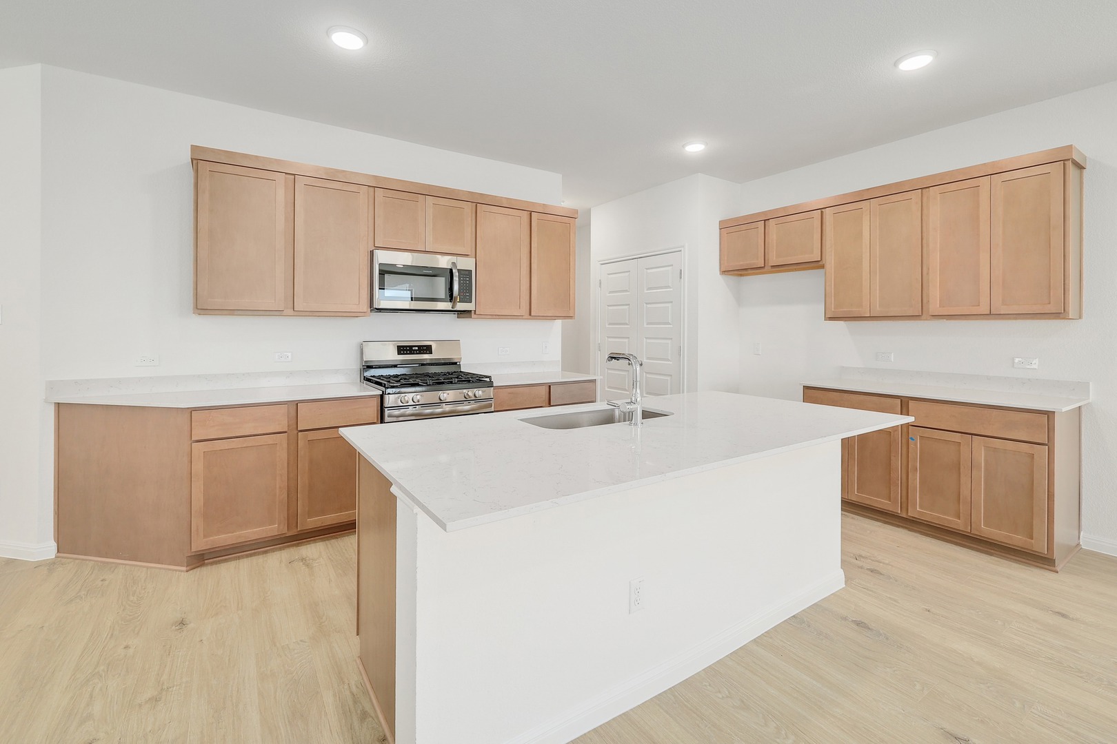 main property photo 66
