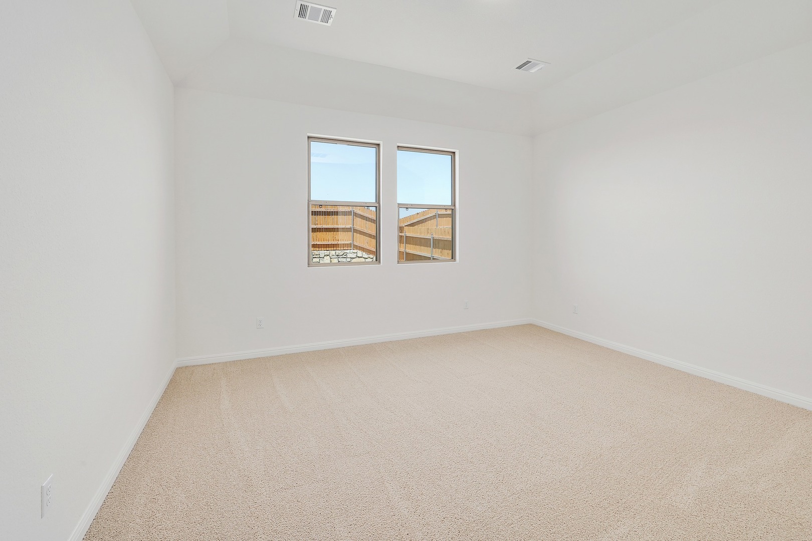 main property photo 70