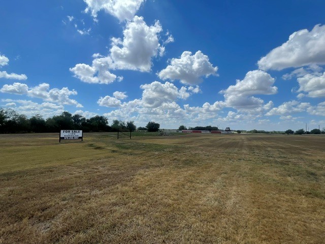 main property photo 8
