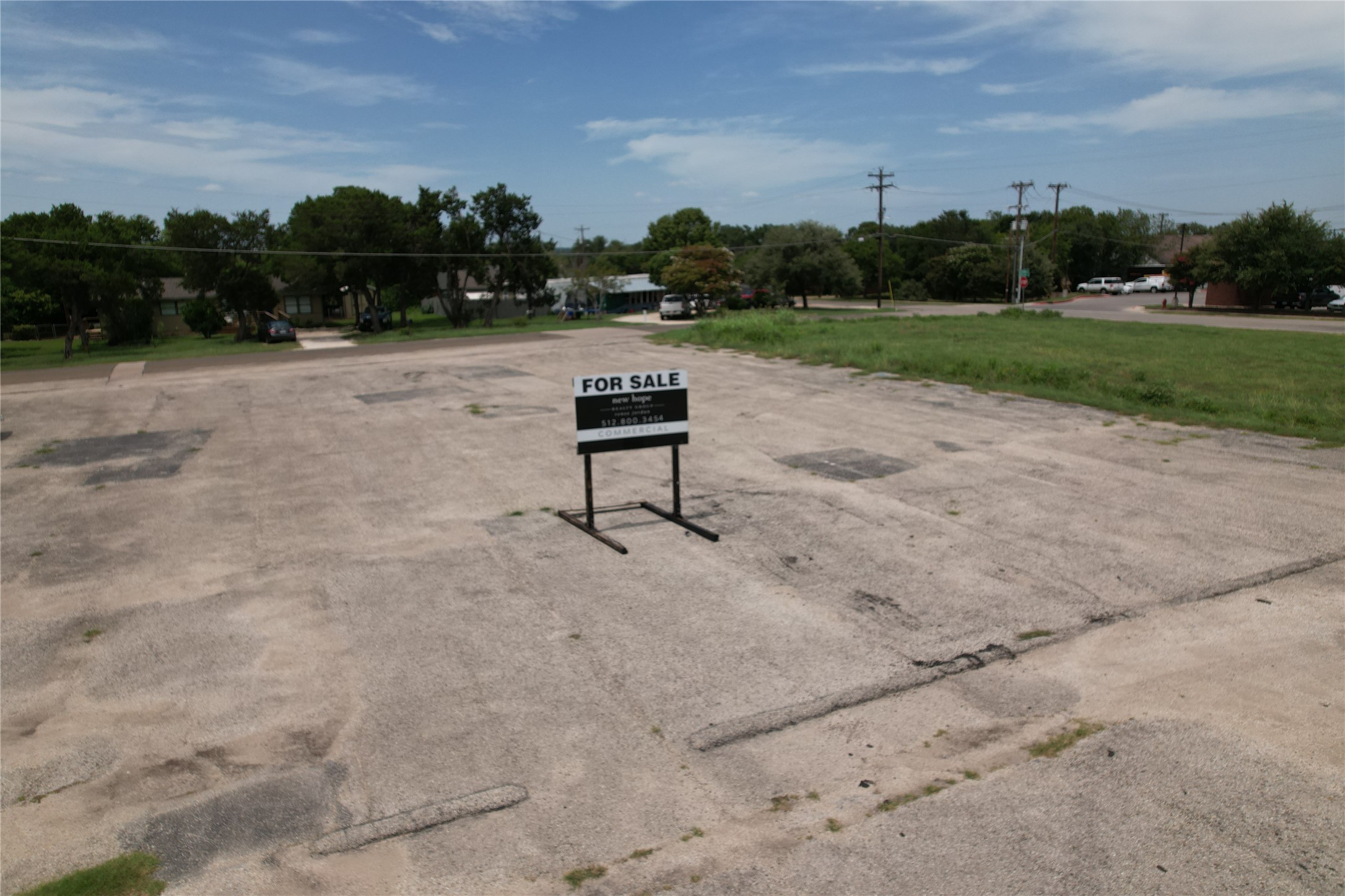 main property photo 14