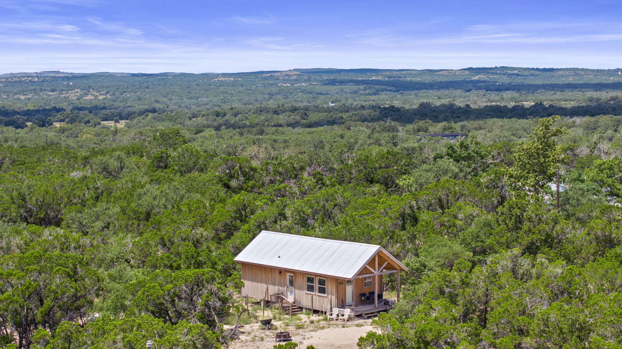 main property photo 37