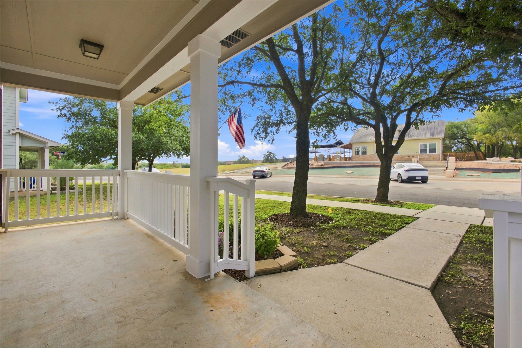 main property photo 20