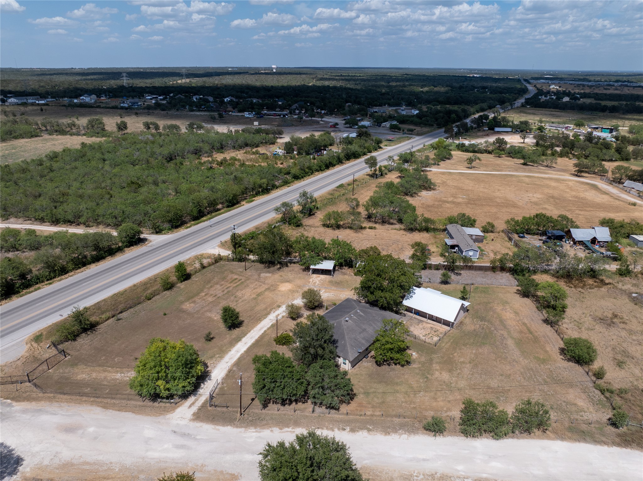 main property photo 38