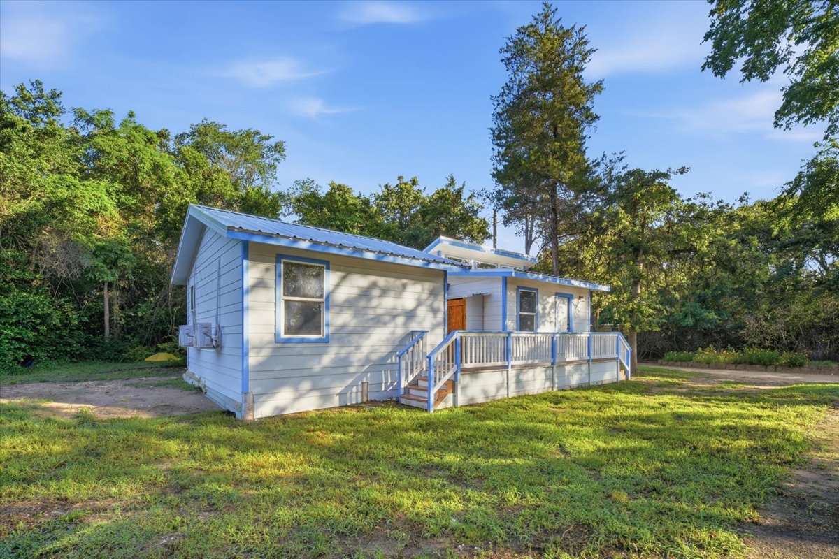 main property photo 21