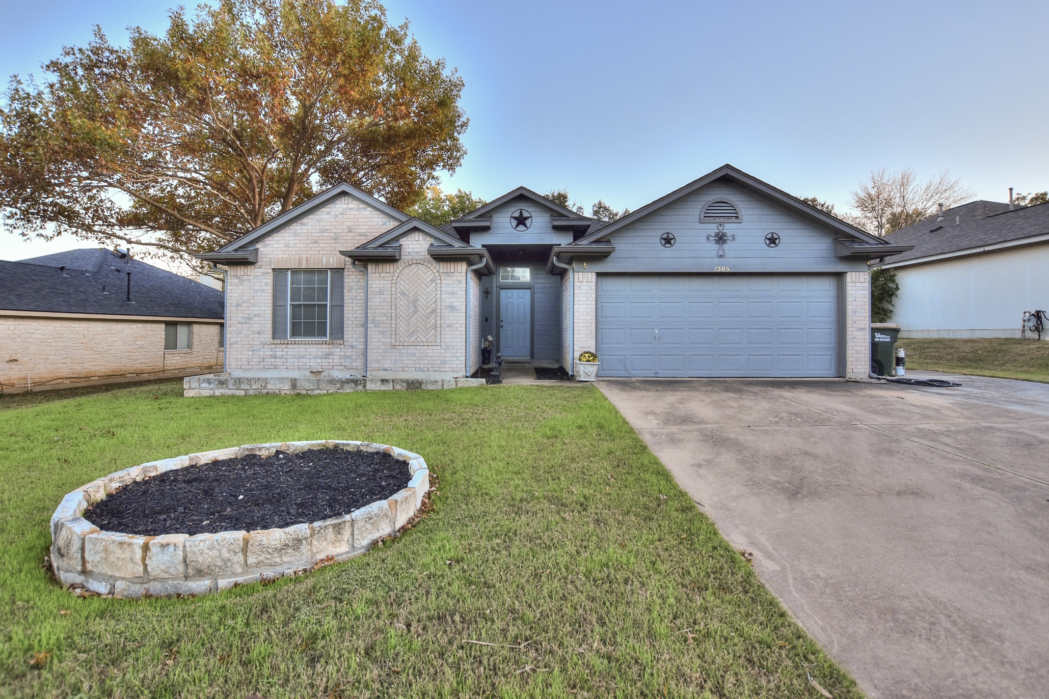 main property photo 38