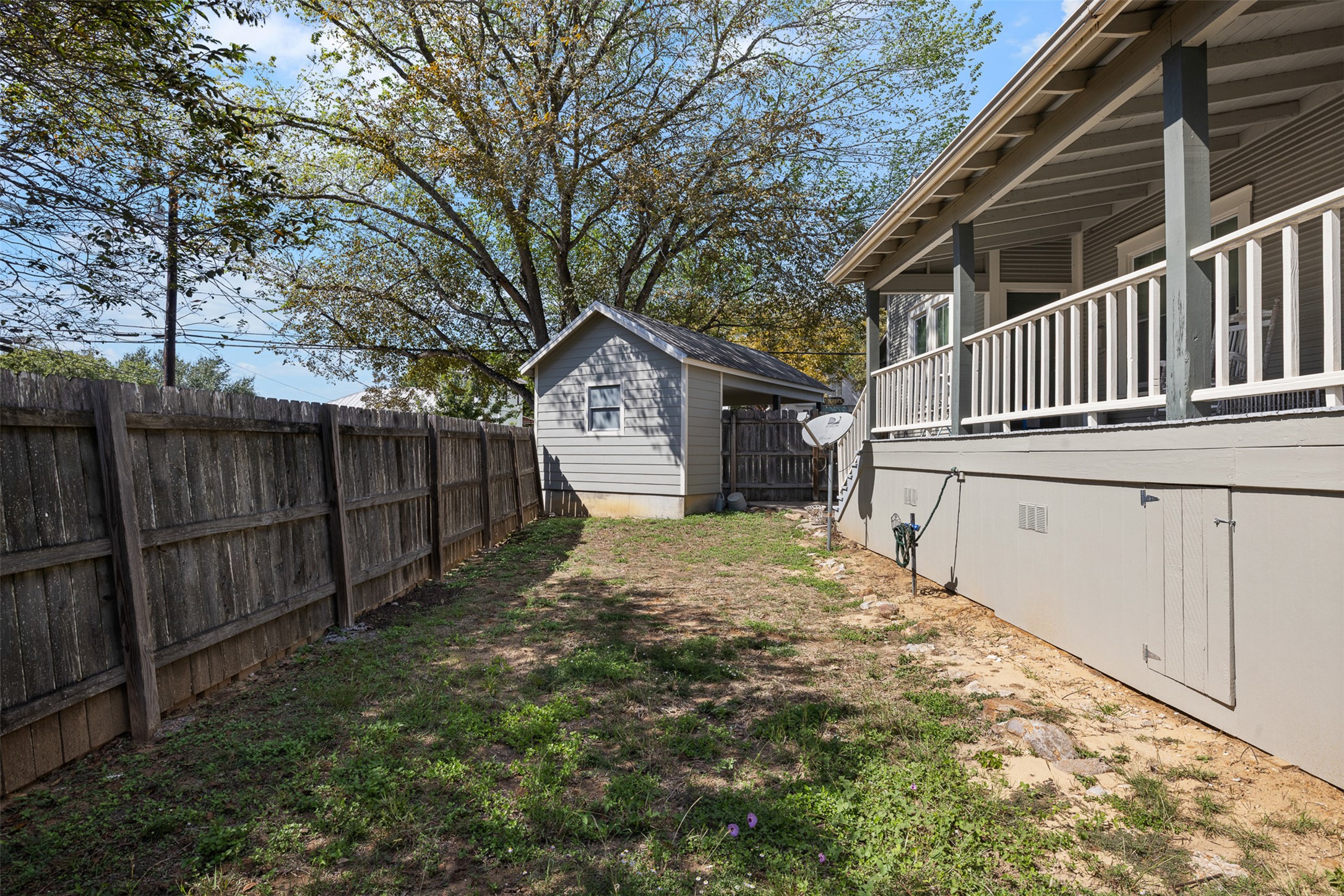 main property photo 19