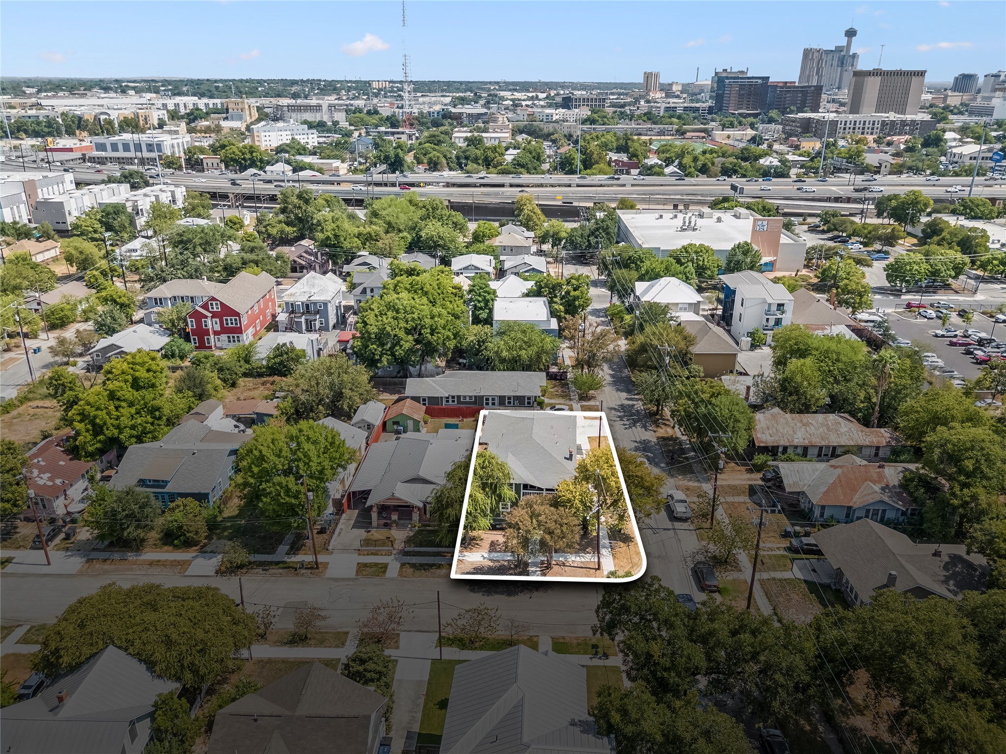 main property photo 35