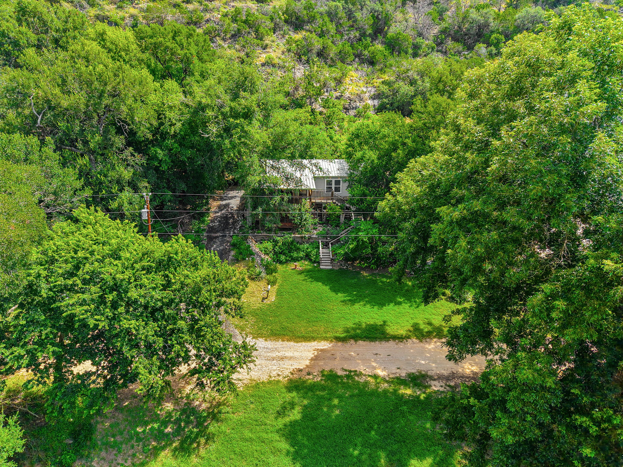 main property photo 27