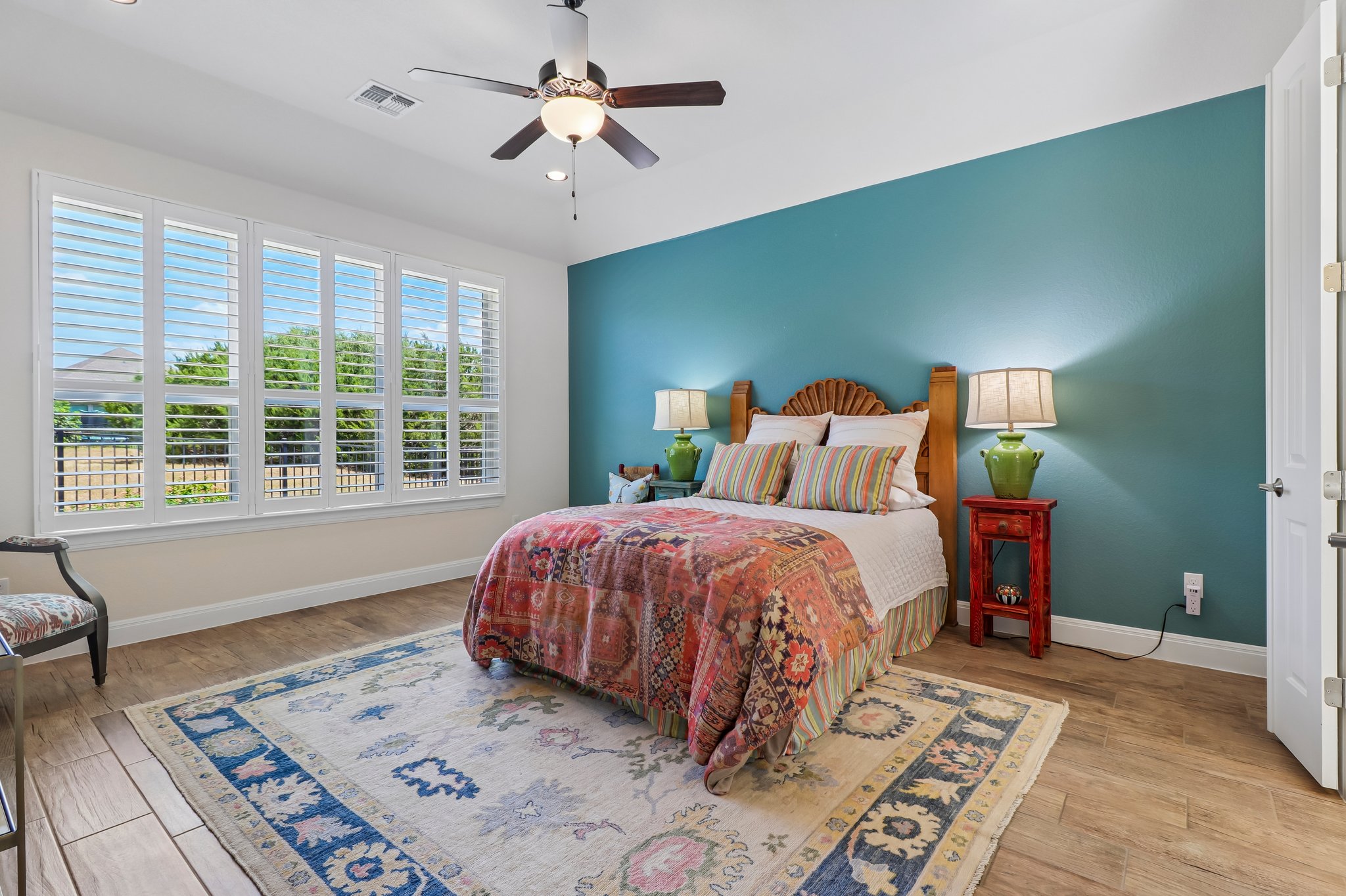 main property photo 7