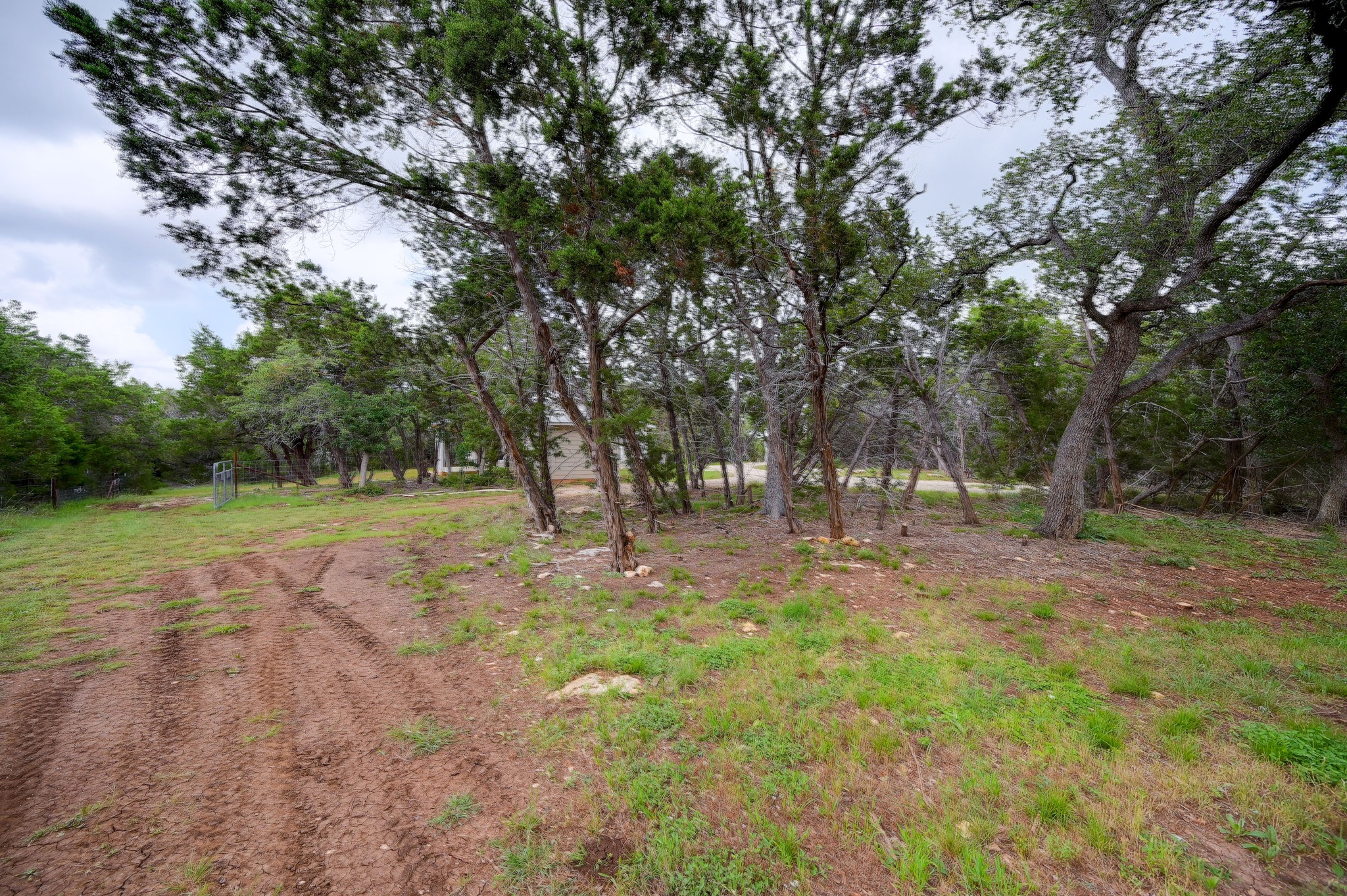 main property photo 26