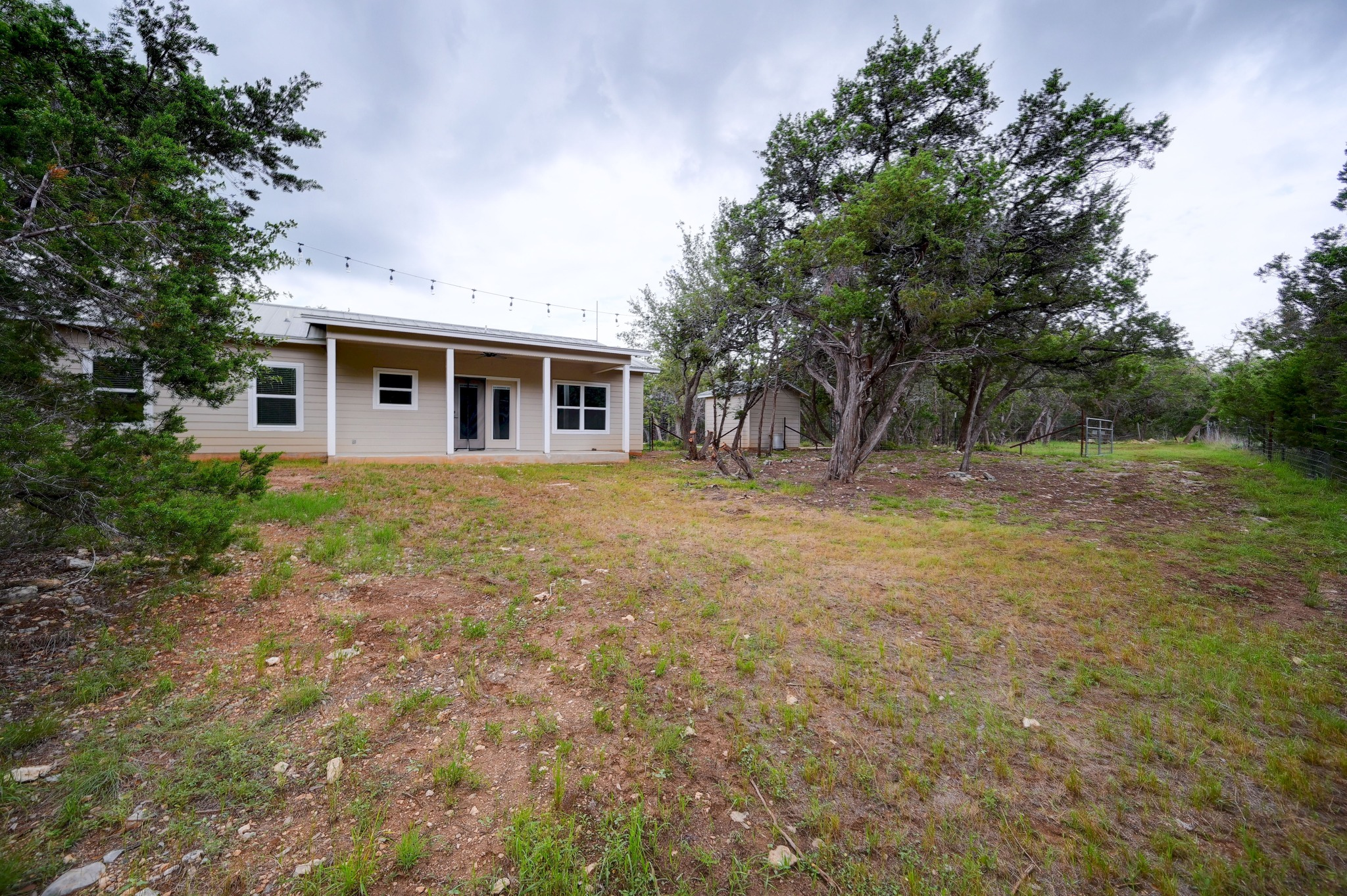 main property photo 27