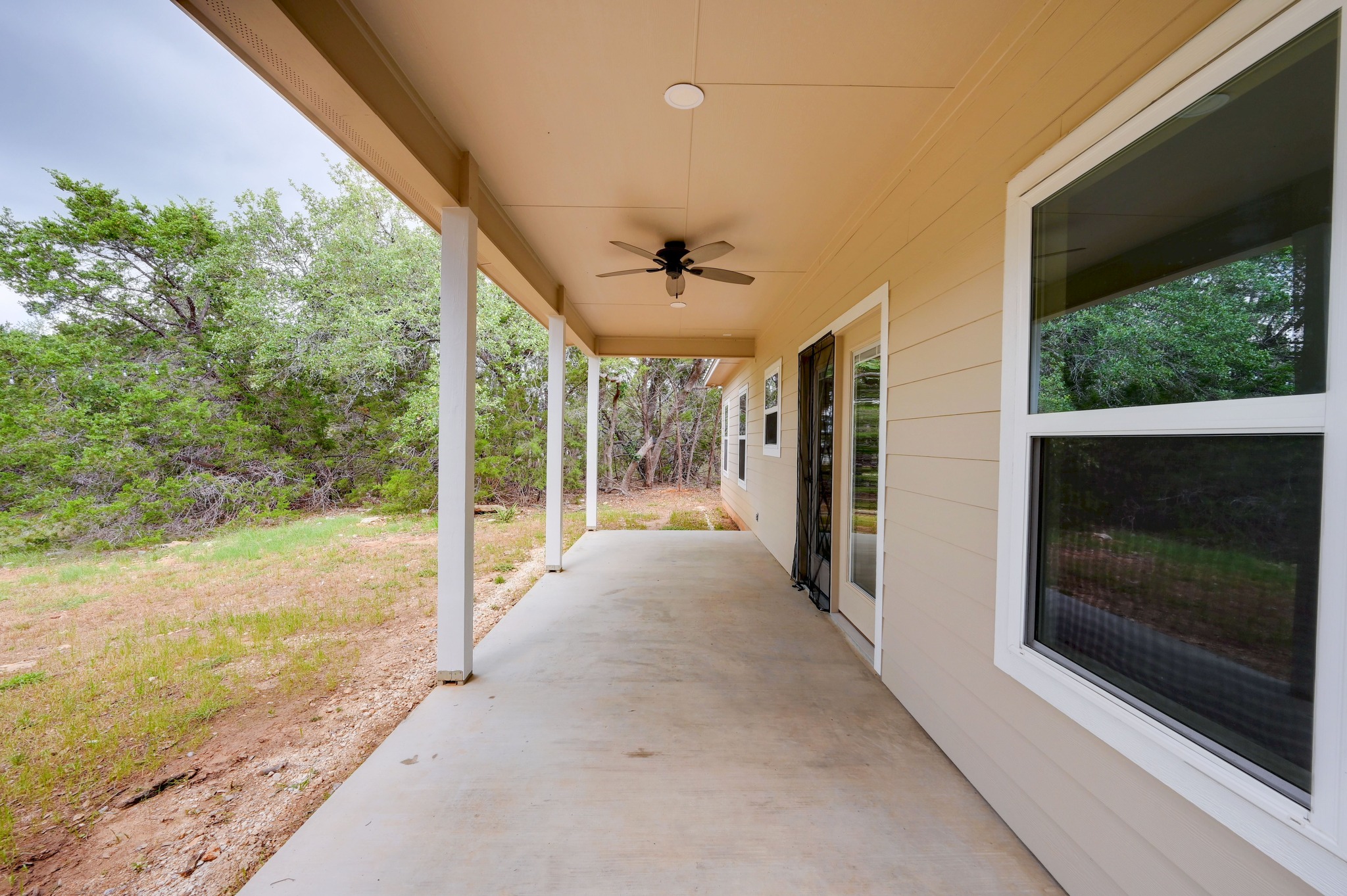 main property photo 29