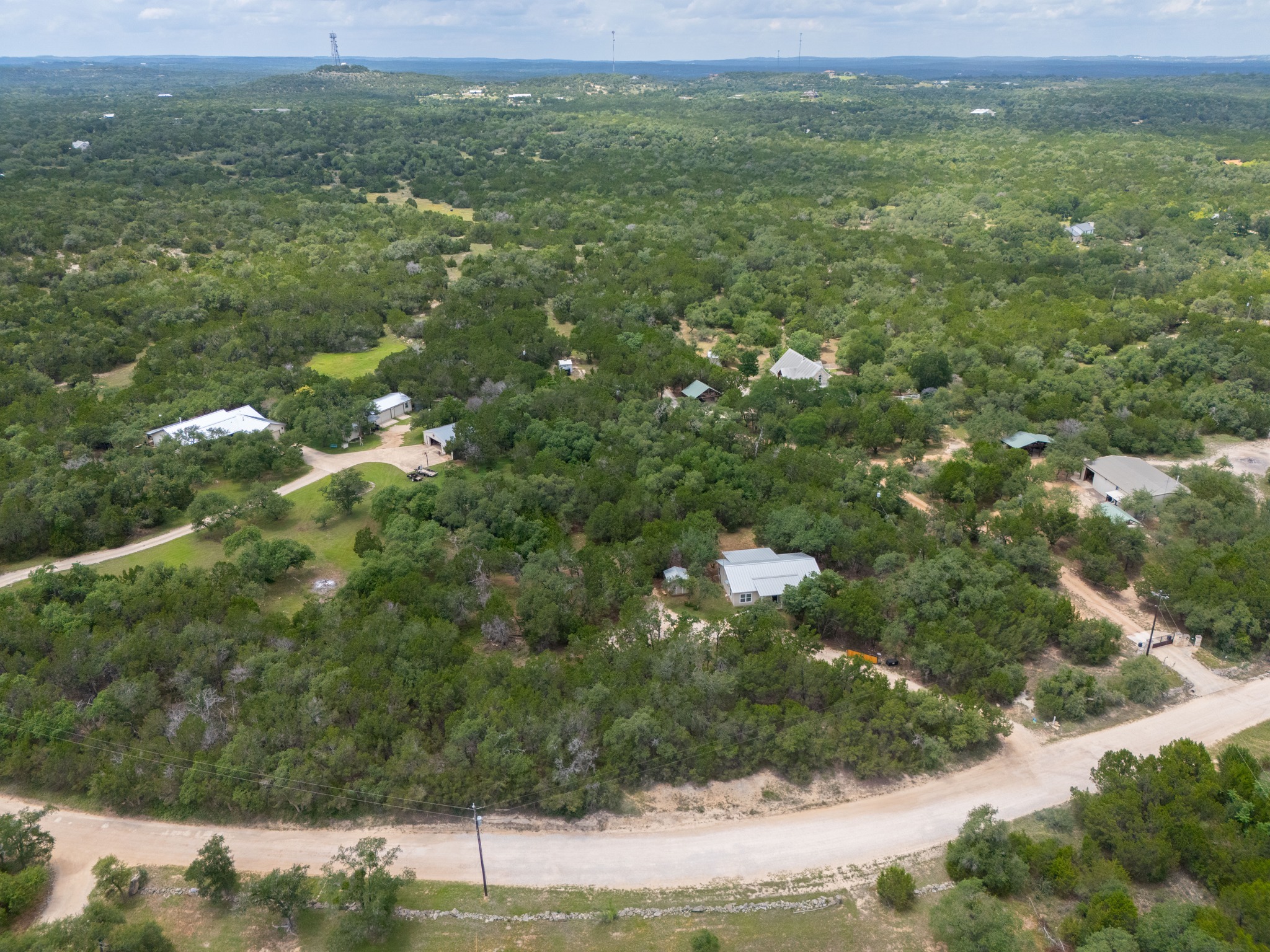 main property photo 34