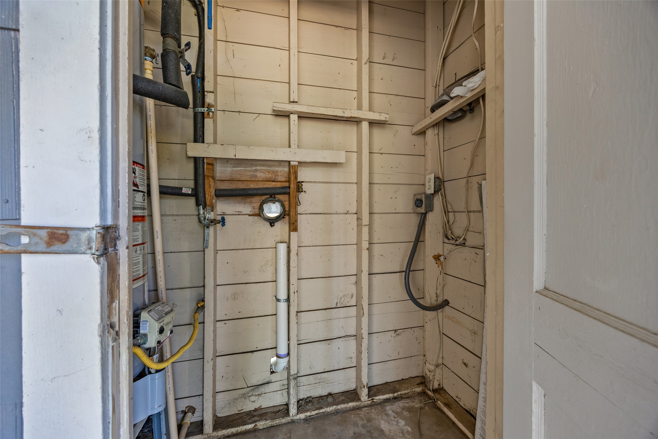 main property photo 20