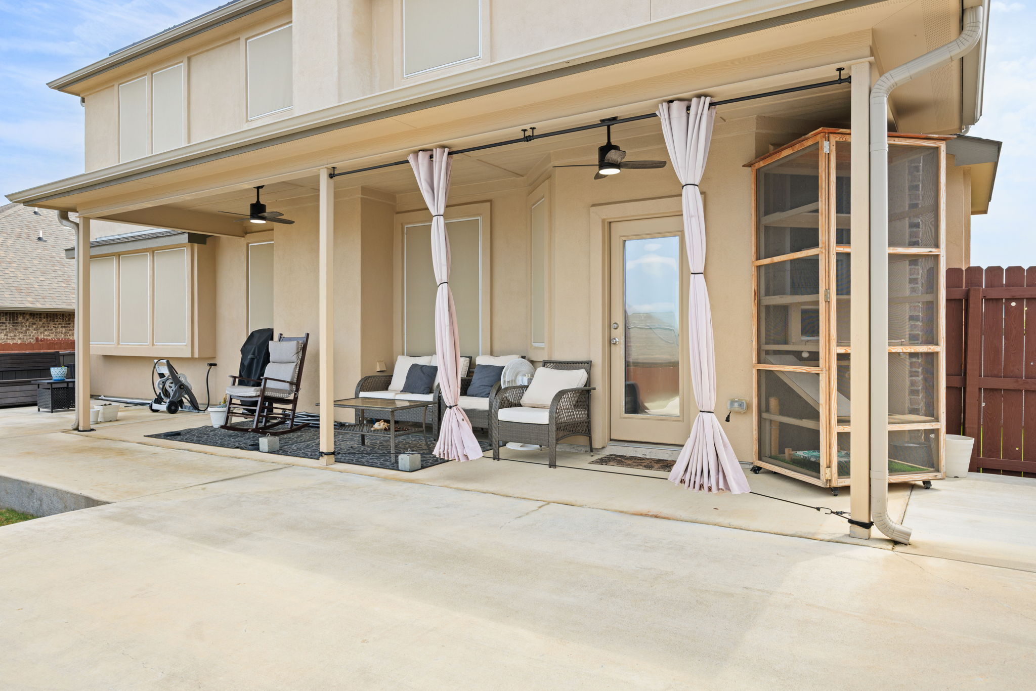 main property photo 27