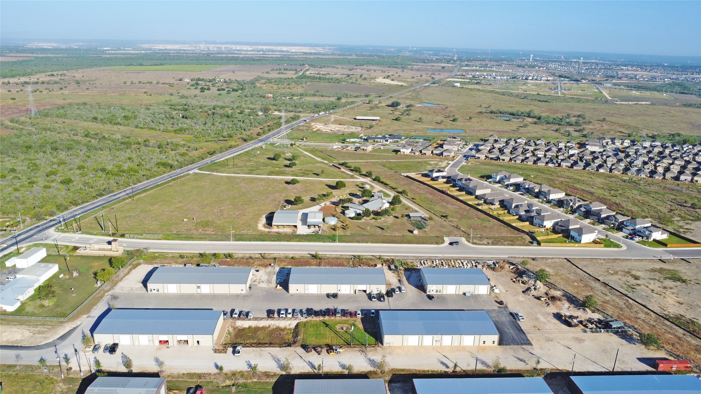 main property photo 25