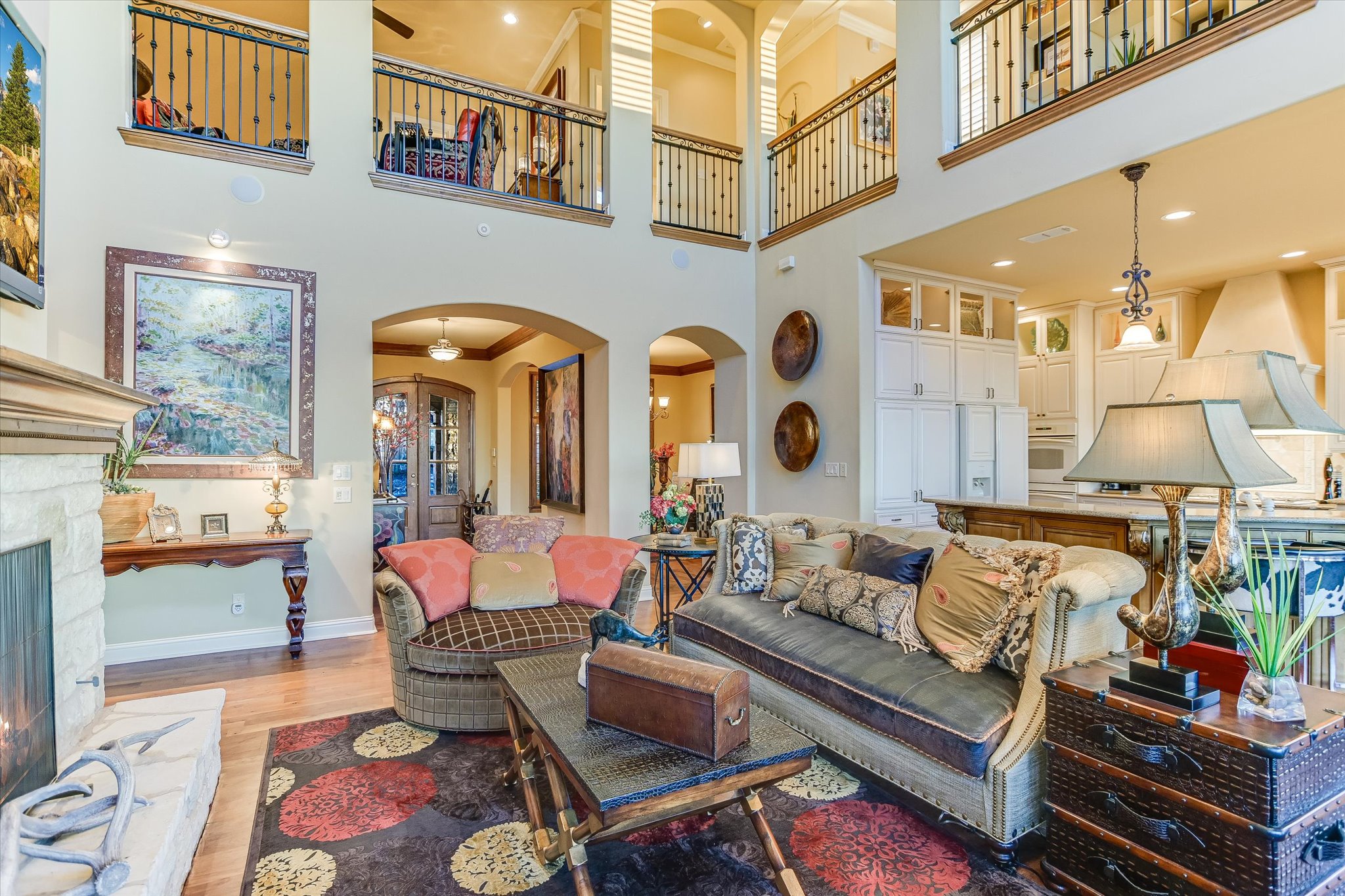 main property photo 11