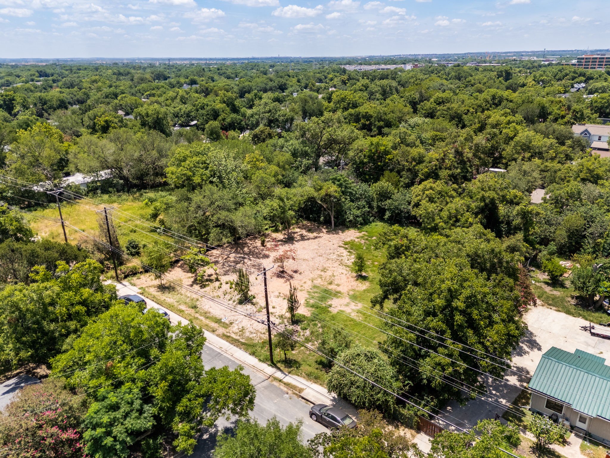 main property photo 17