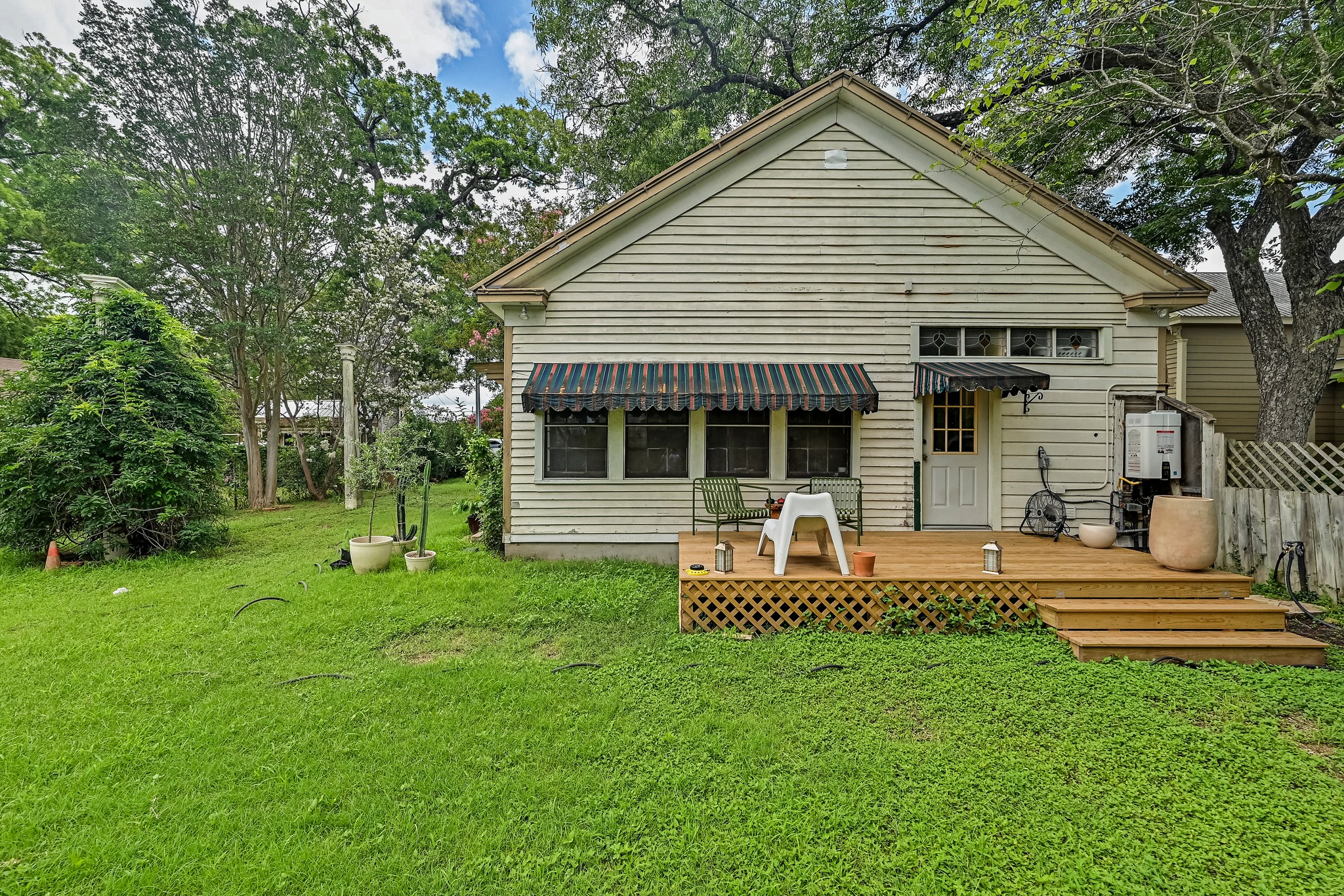 main property photo 22