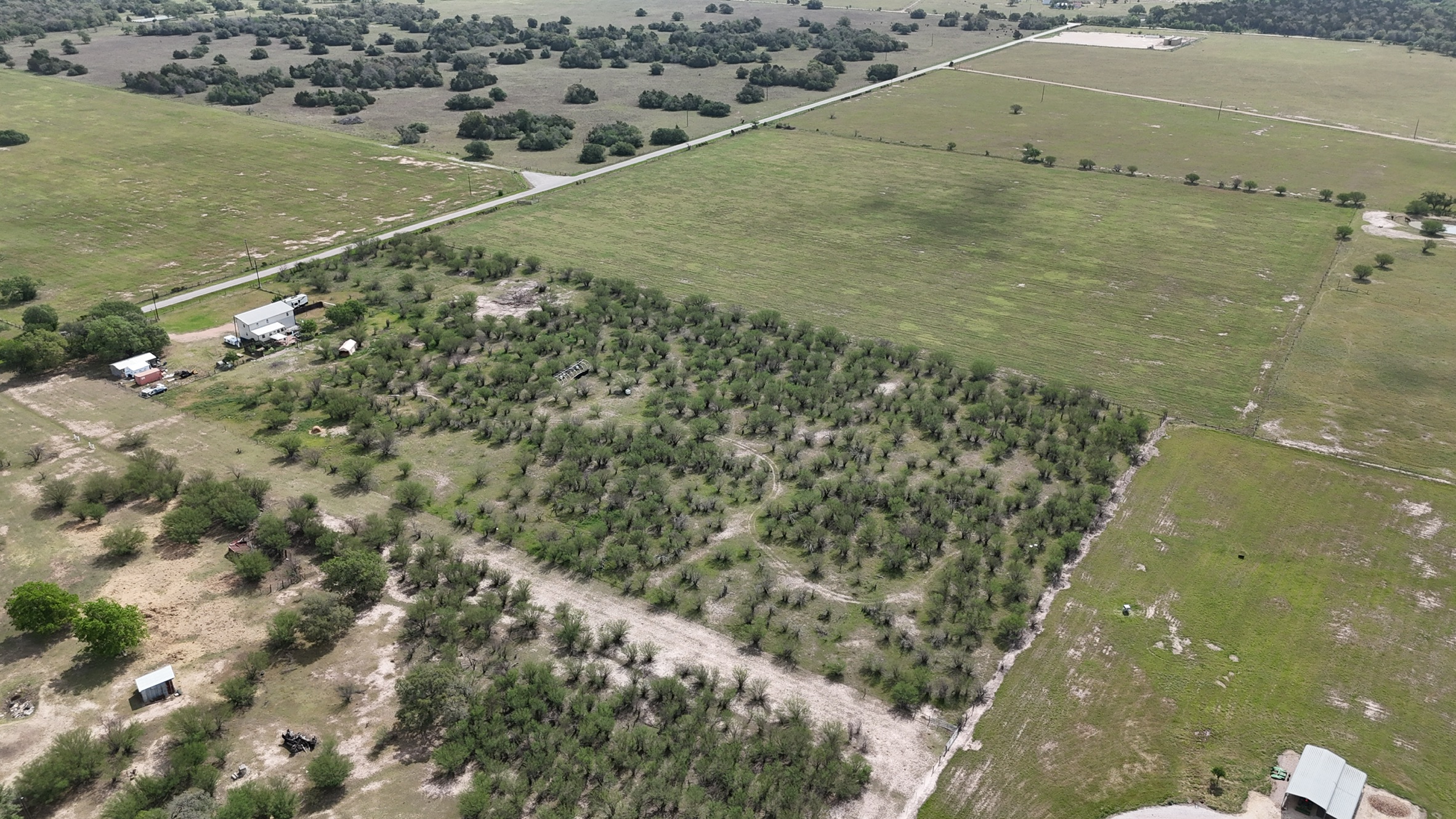 main property photo 33