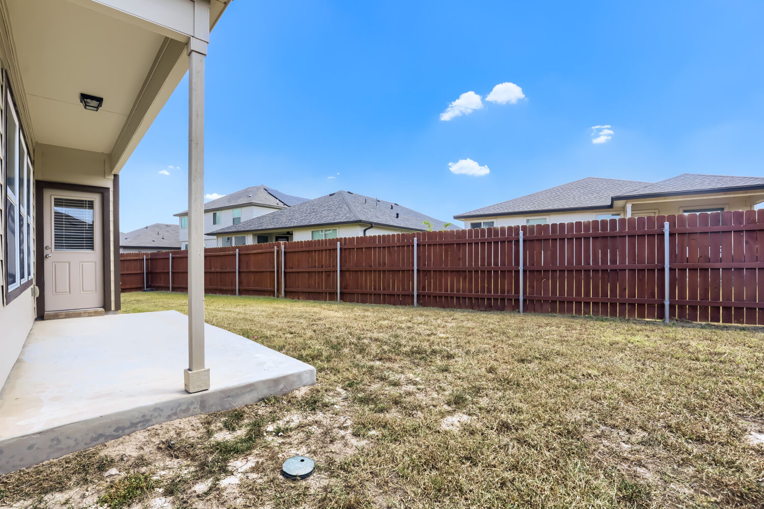 main property photo 15