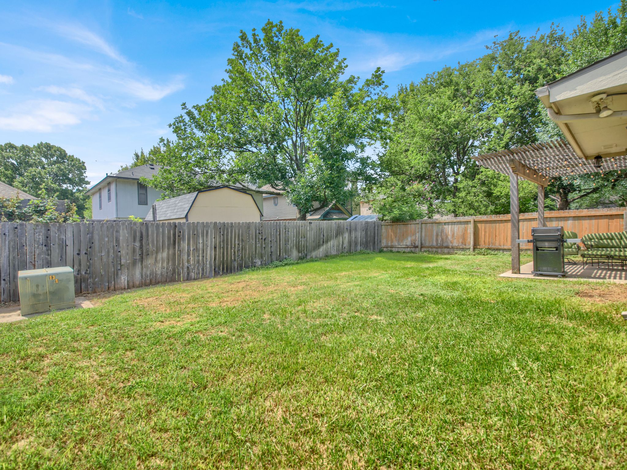 main property photo 31