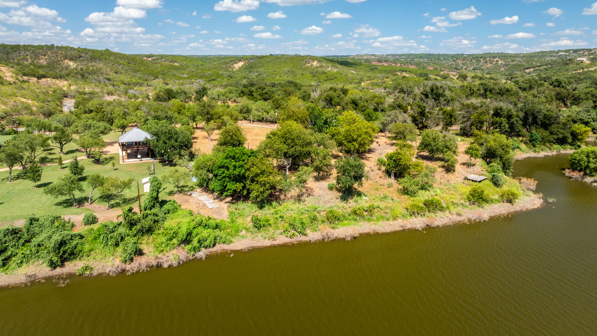 main property photo 12