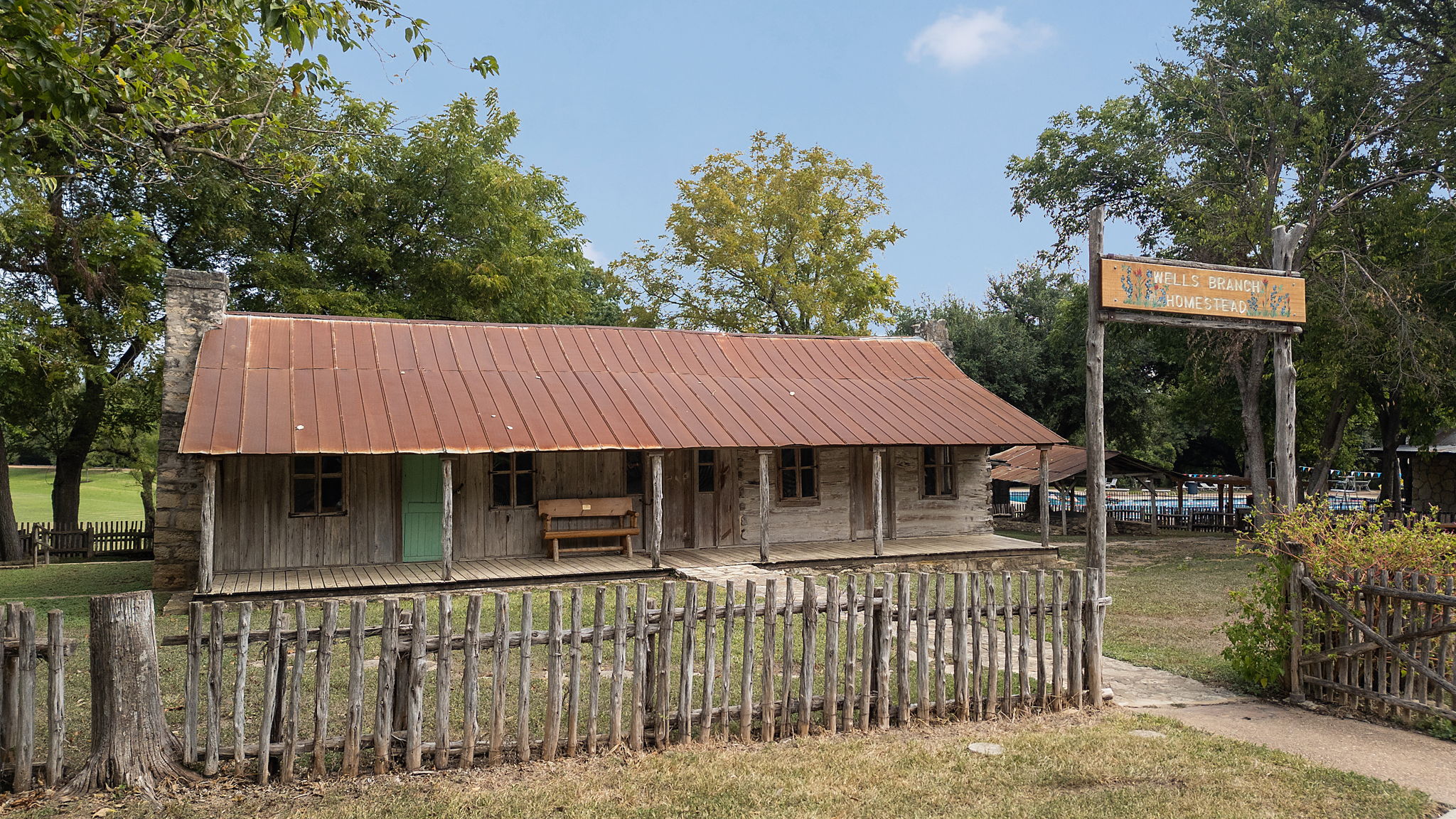 main property photo 33