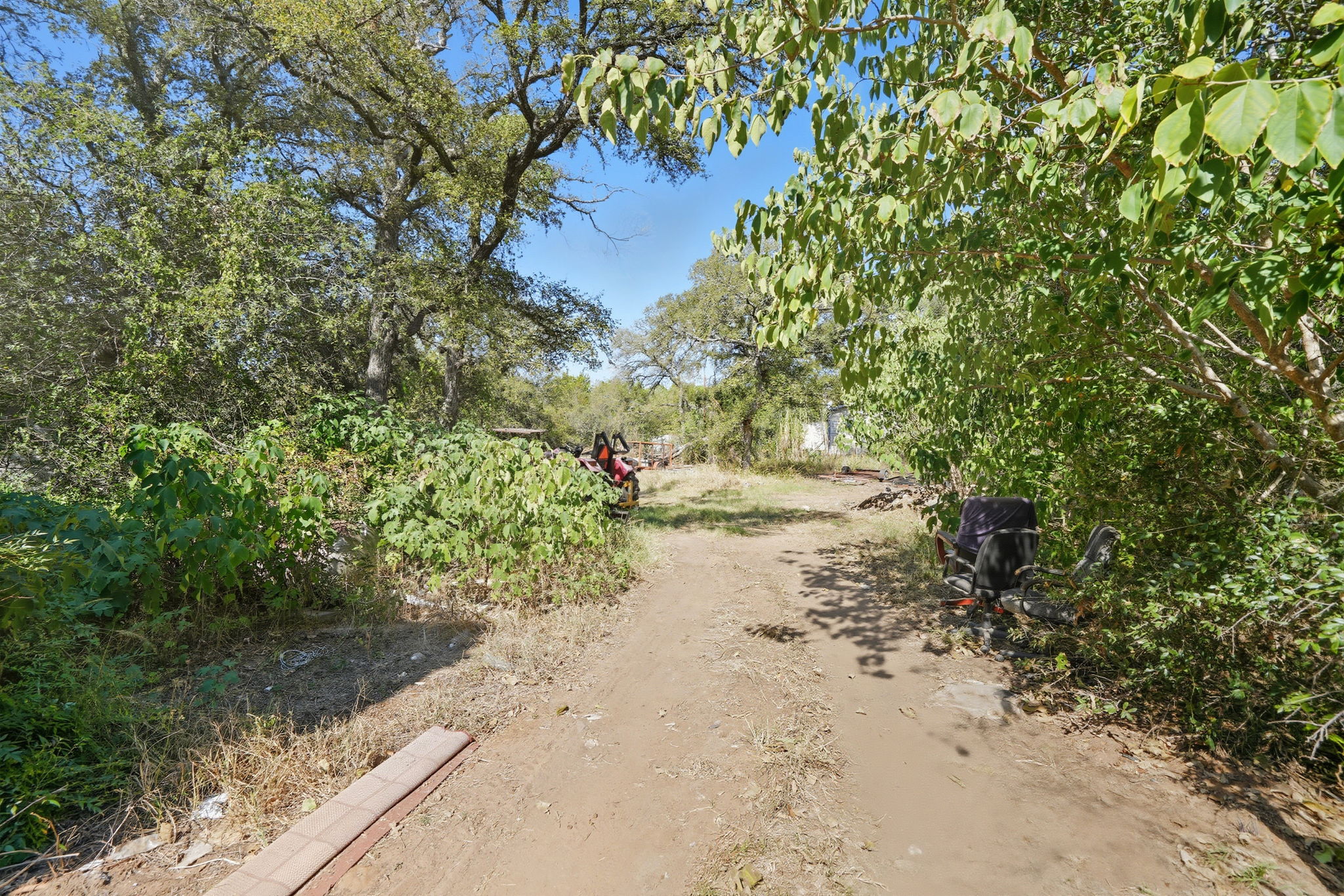 main property photo 15
