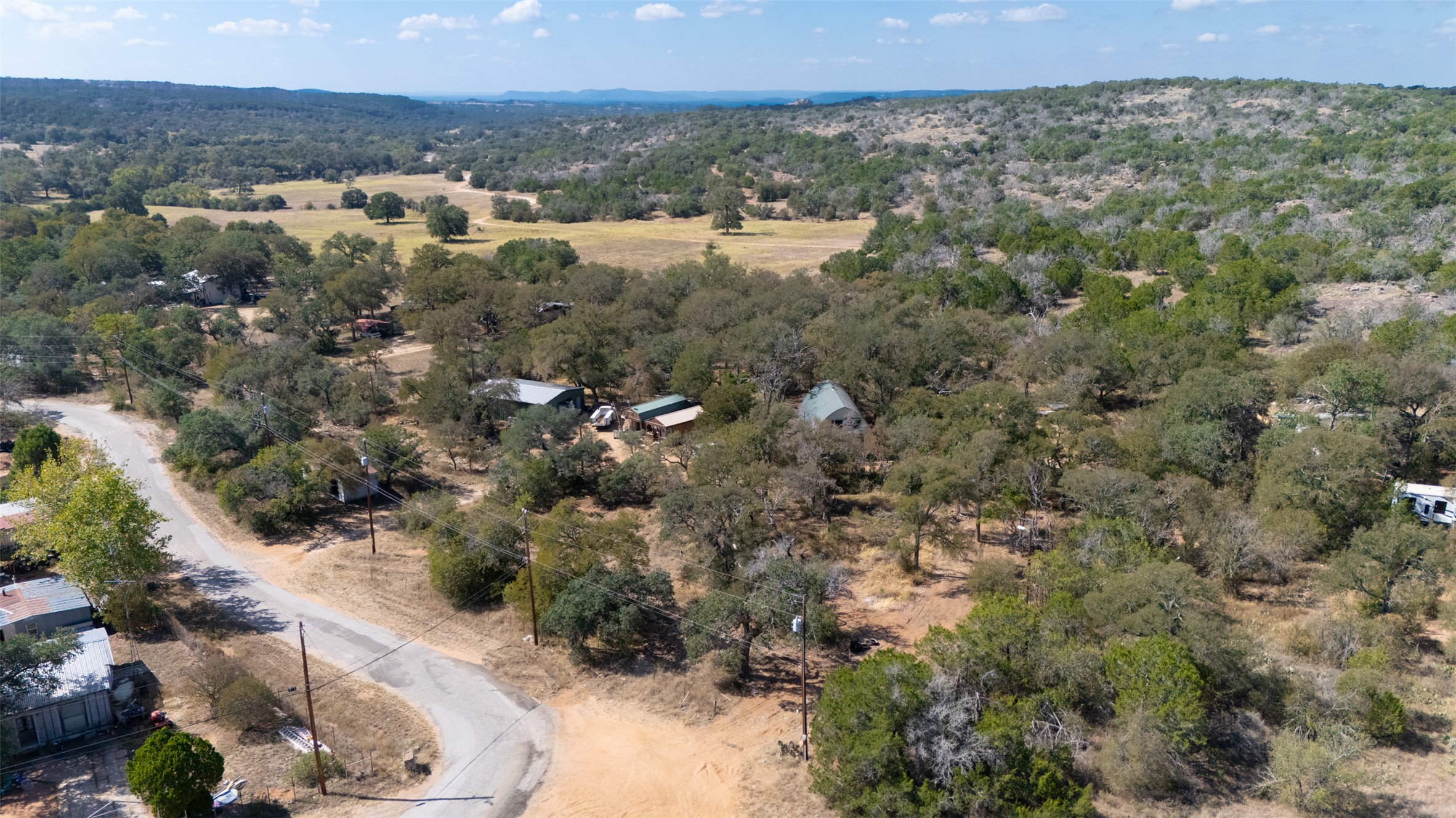 main property photo 20