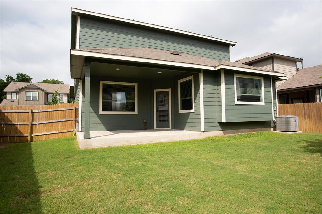main property photo 13