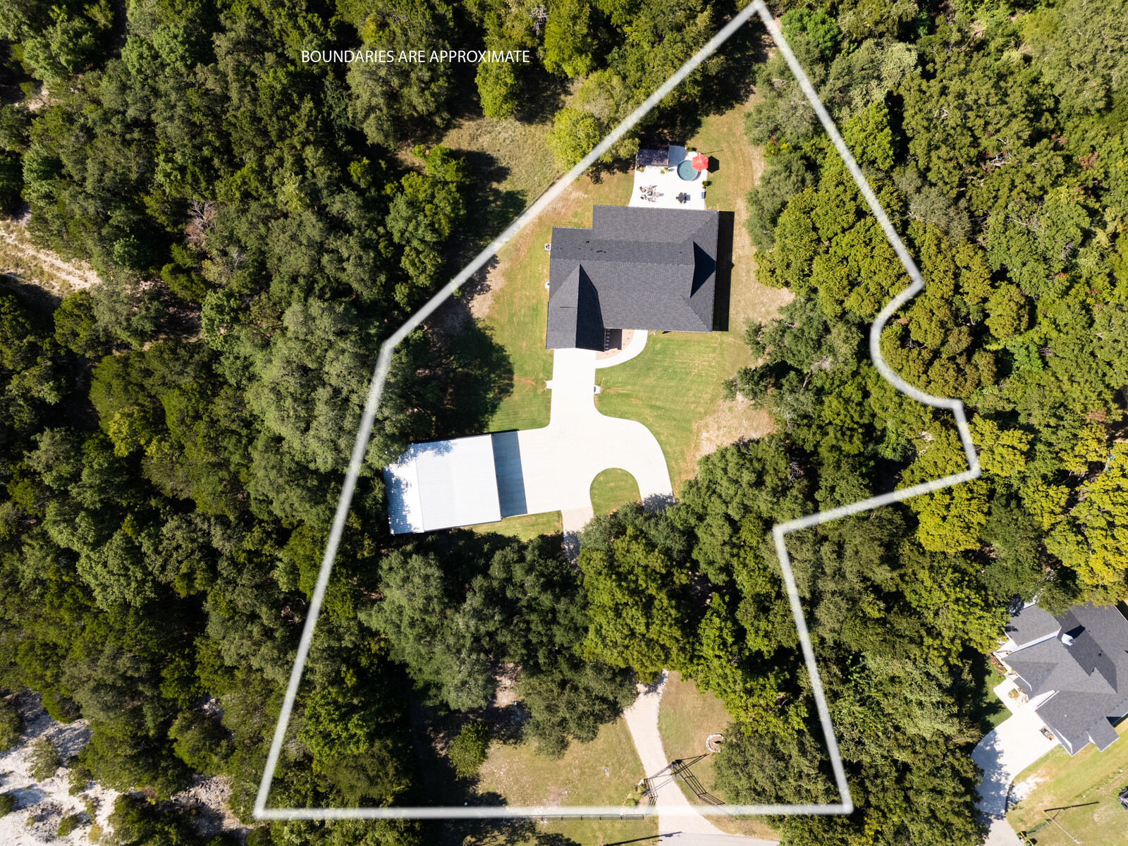 main property photo 31