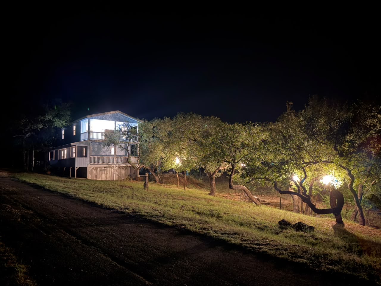 main property photo 23