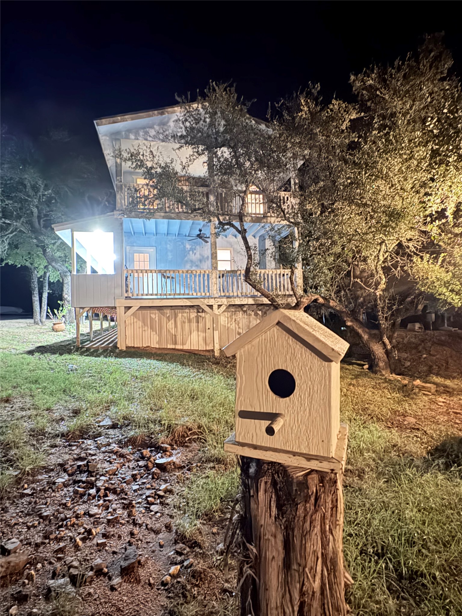 main property photo 27