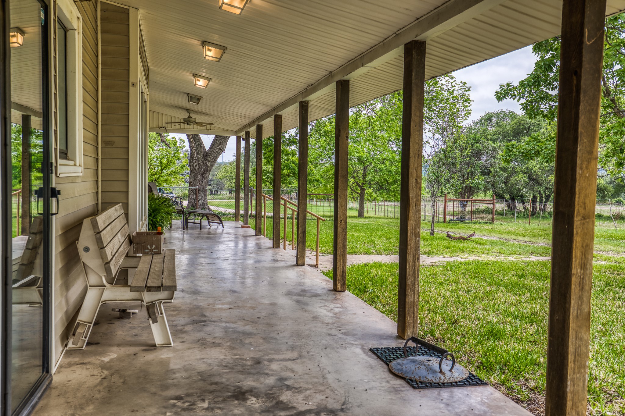 main property photo 23