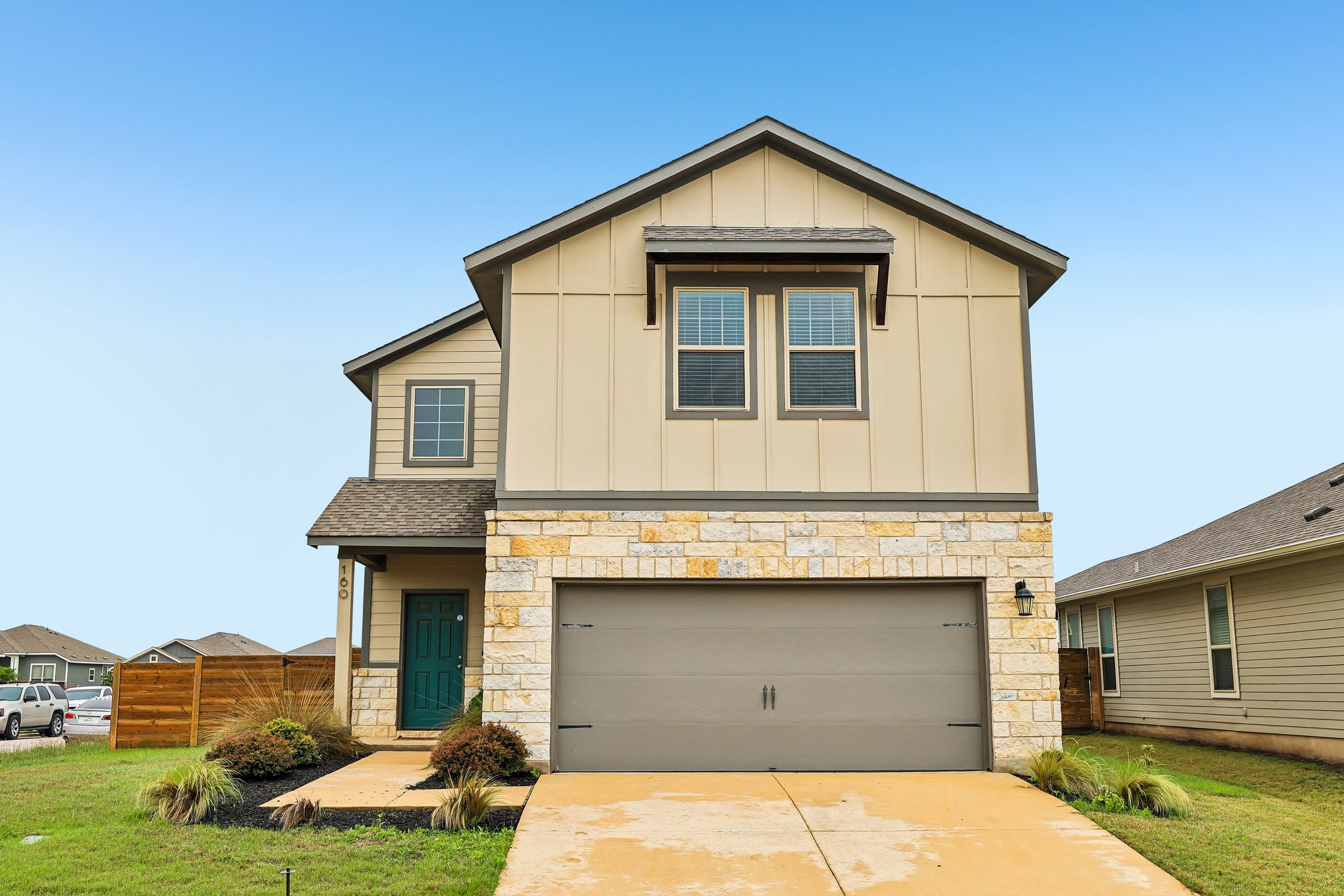 main property photo 2