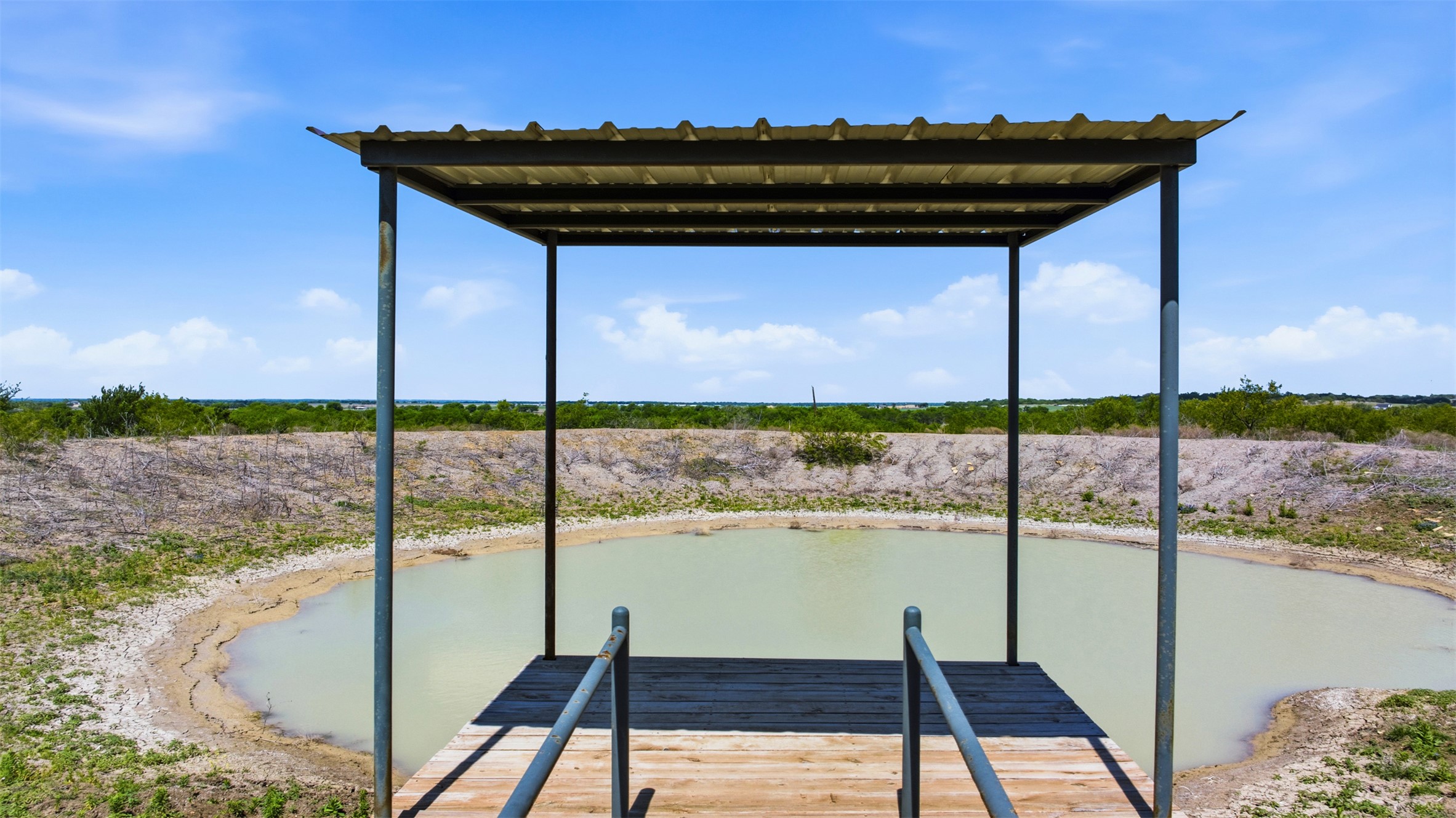 main property photo 25