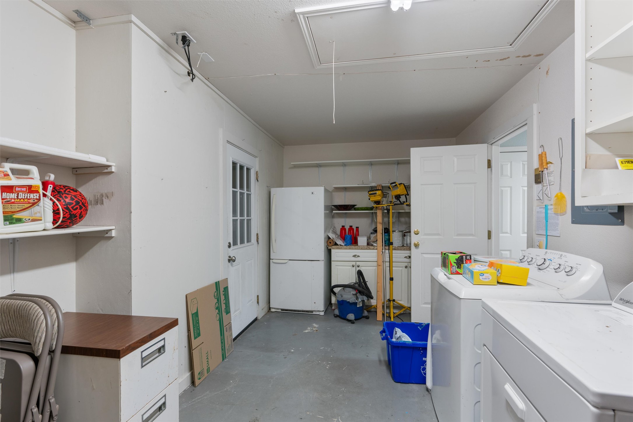 main property photo 17