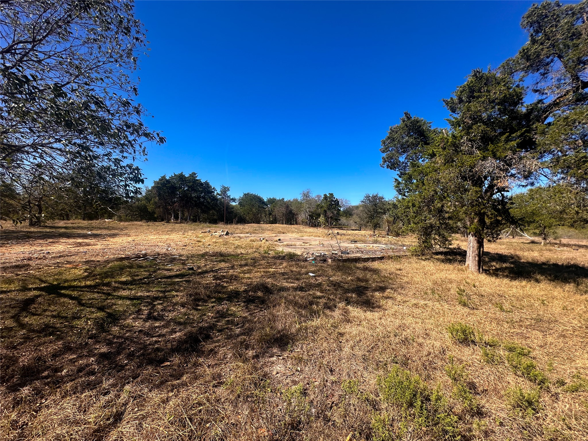 main property photo 7