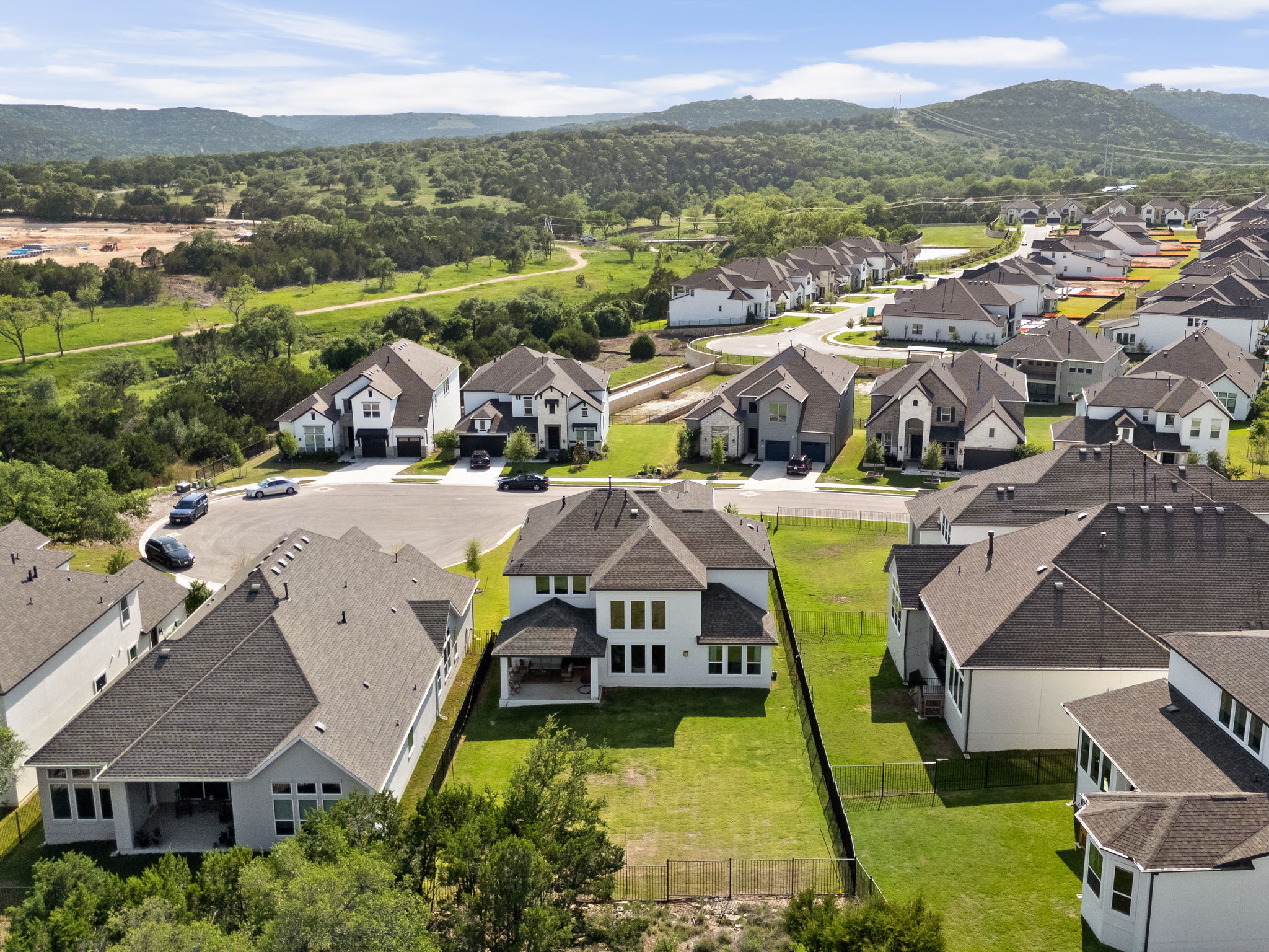 main property photo 37