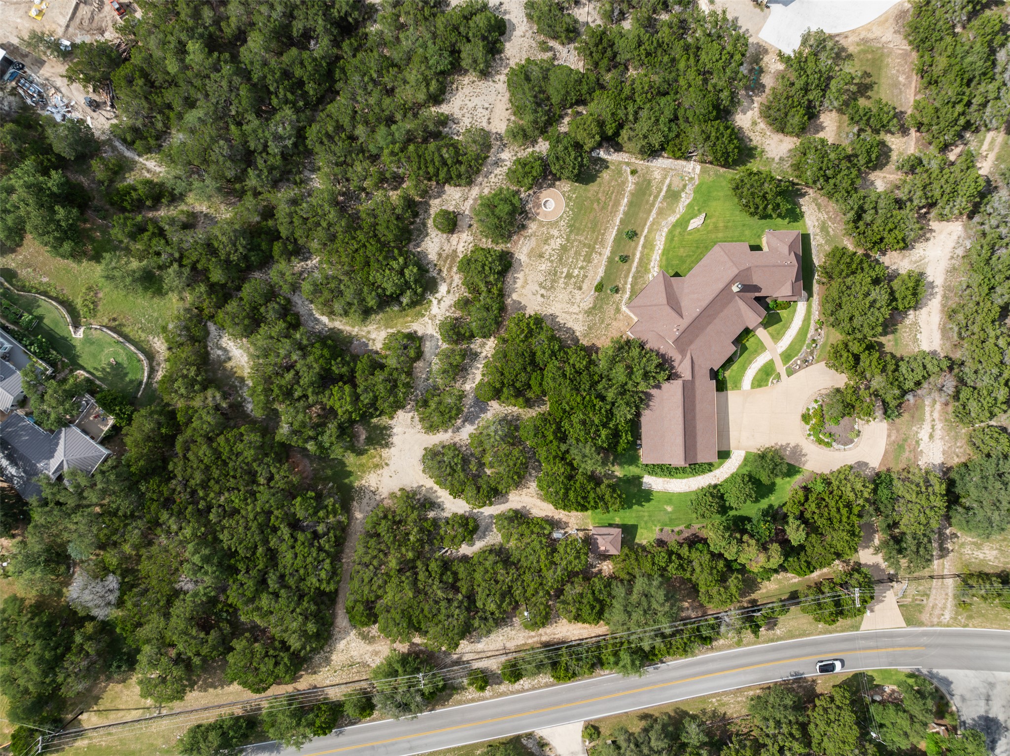main property photo 30