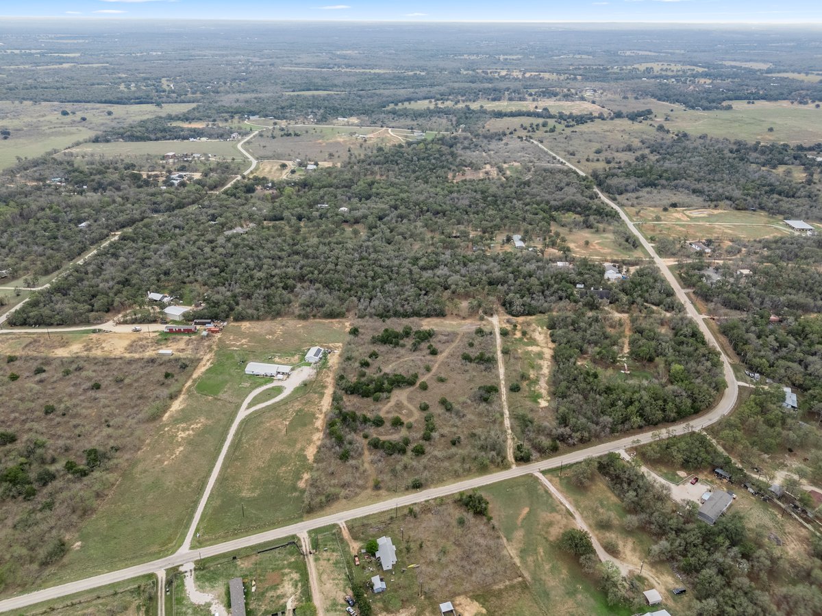 main property photo 11