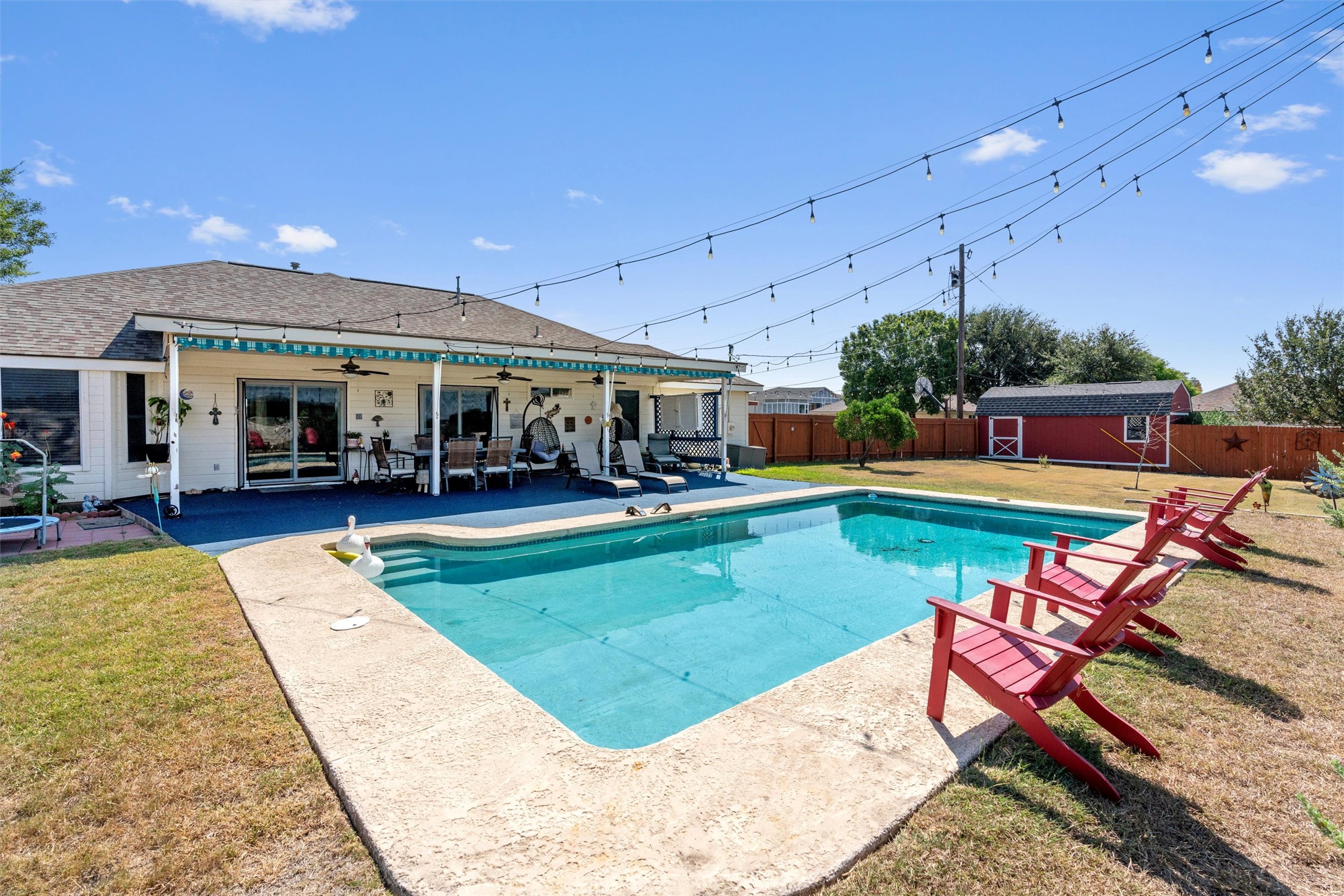 main property photo 15