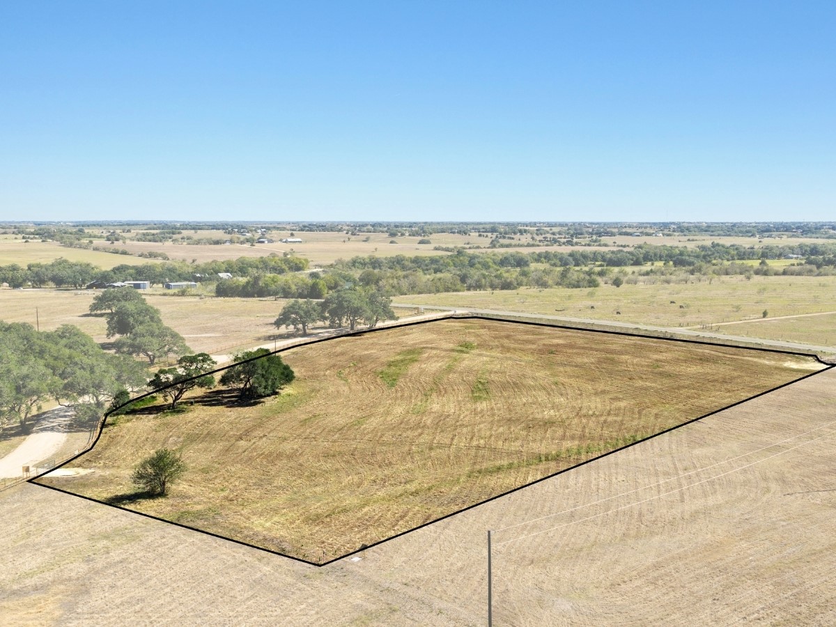 main property photo 11