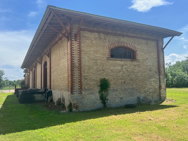 main property photo 15